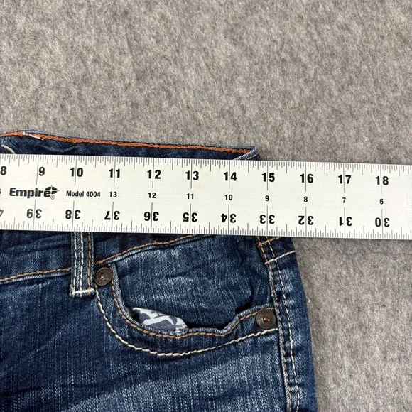 Ariya Jeans Women's Cuffed Shorts 9/10 Cut Off Distressed Embroidered Pockets - Picture 7 of 7